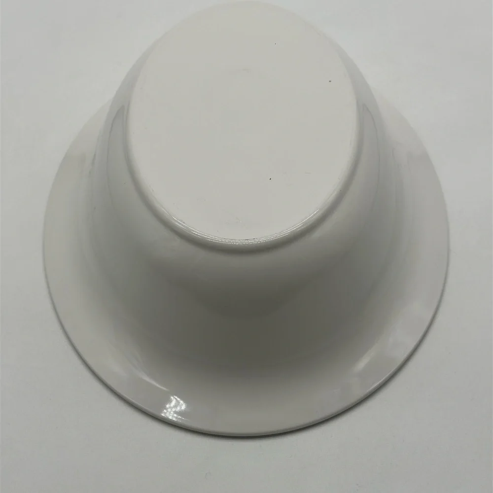 CORNING WARE CASUAL ELEGANCE L-32 WHITE COVERED 2 Qt SERVING DISH With lid‎